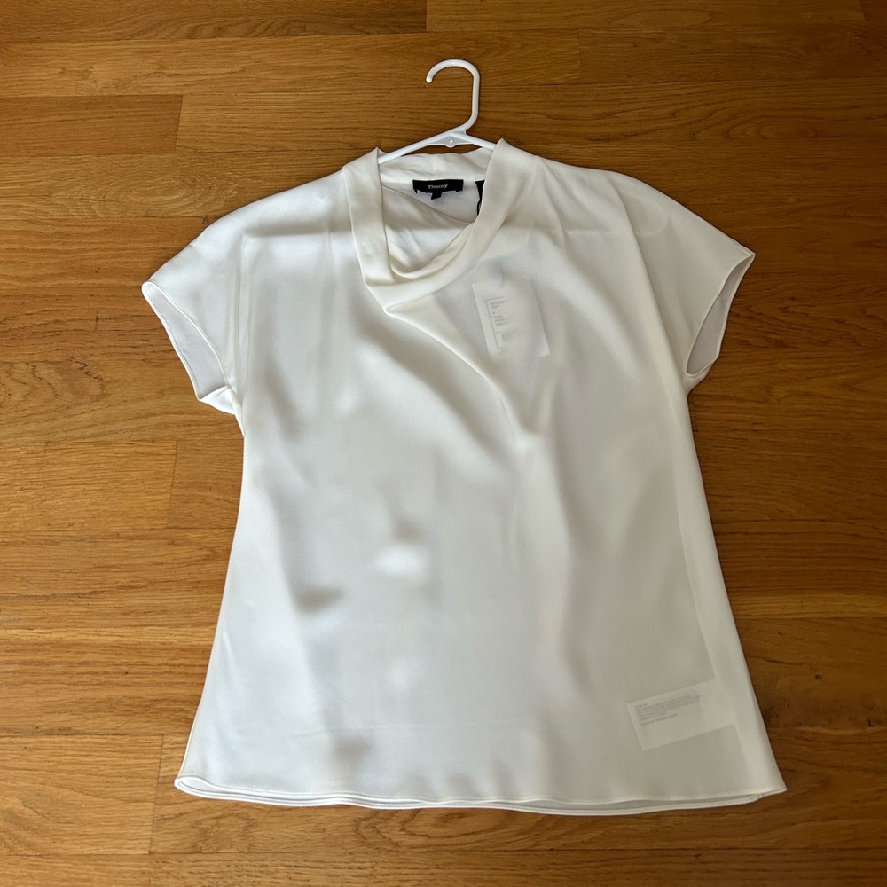 NWT THEORY Elegant Cream Women's Top